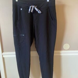 Figs Technical Collection Women’s Black Joggers